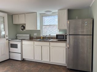 17 Summit St APT 1, Oyster Bay, NY 11771