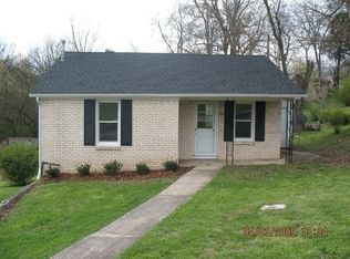 416 1st Ave E, Carthage, TN 37030