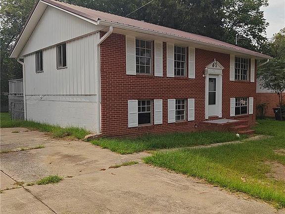 2nd image of 423 Alabama Ave