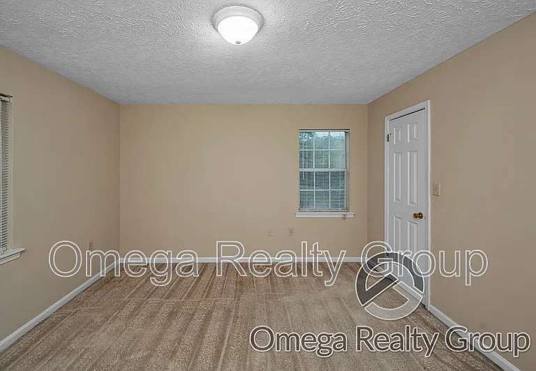 156 Patton St W #G — Photo 20