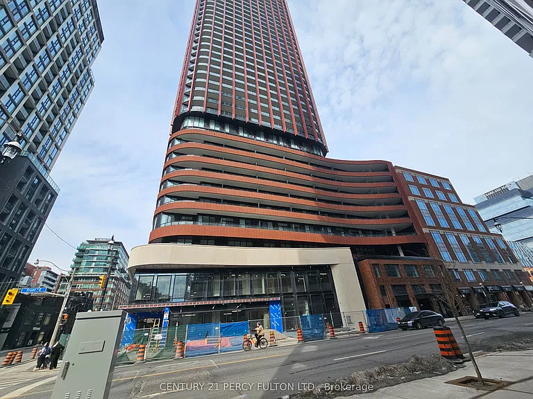 180 Front St E #906 — Photo 1