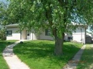 358 W Division St, Schererville, IN 46375