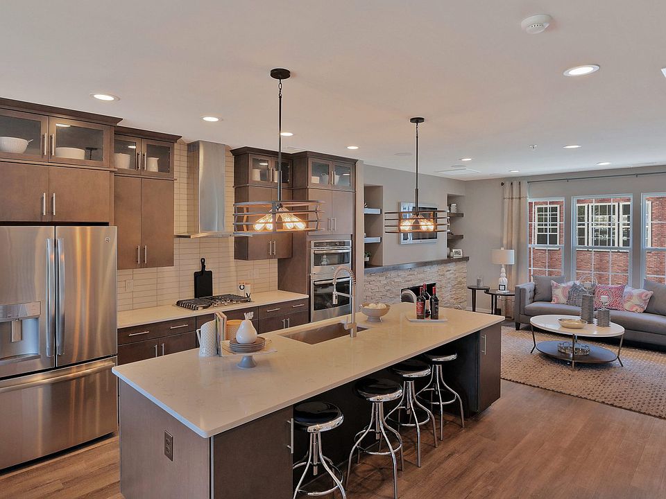 Innsbrook Square Townhomes by HHHunt Homes in Glen Allen VA Zillow