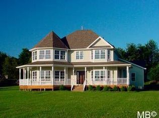 4 Valley View Dr, Goshen, NY 10924