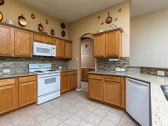 2nd image of 8165 Keechi Creek Ct
