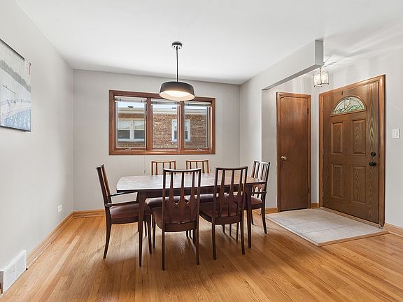 4th image of 10025 S 53rd Ave