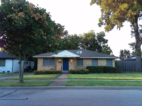 4421 Flo Ave, Cockrell Hill, TX 75211