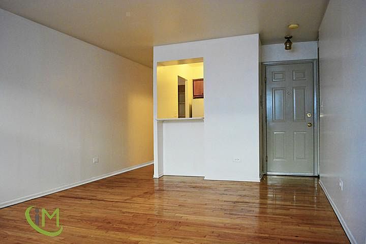 2nd image of 1025 W Hollywood Ave APT 0412