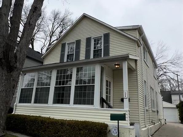 124 Muir Rd