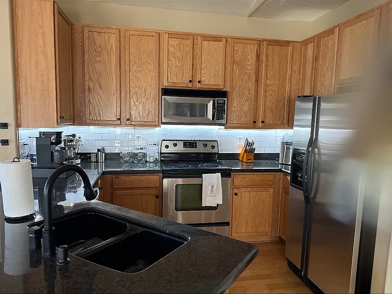 741 N Port Dr — Photo 31