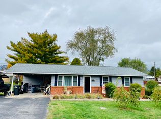 225 Boone Dr, Harrogate, TN 37752