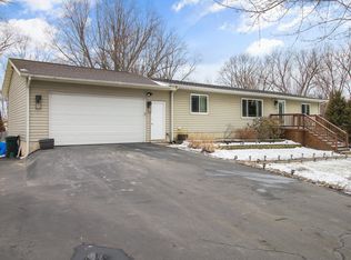 9912 191st Ave, Bristol, WI 53104