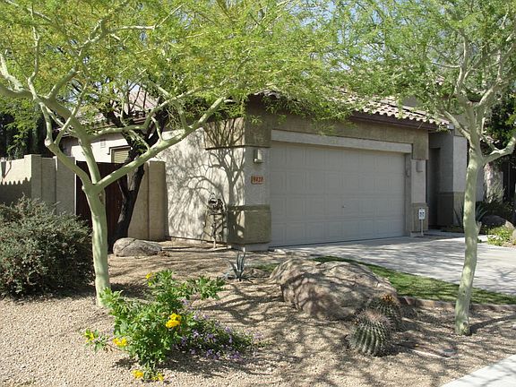 3rd image of 8420 W Maya Dr