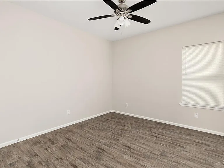 3400 Ventura Ave #3 — Photo 10