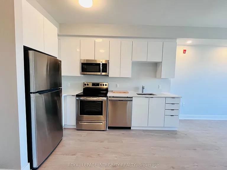 1350 Hemlock Rd #203 — Photo 6