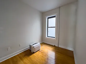 Rented by Denise Rosenblum, LREB