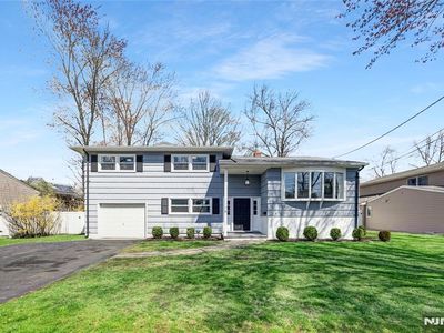 78 Teak Rd, Dumont, NJ, 07628