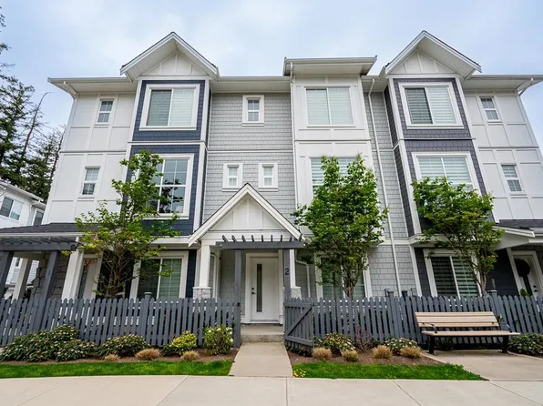 20321 80th Ave #2, Langley, BC V2Y 3S3