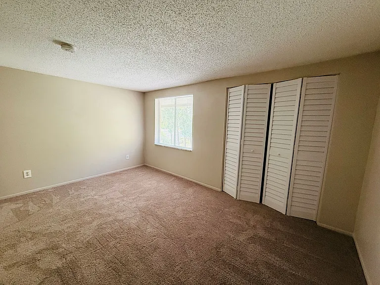 7525 Pitch Pine Cir #D — Photo 26