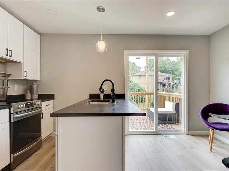 9923 W 52nd St — Photo 3