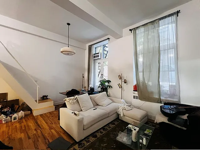 160 W 16th St #1C — Photo 8