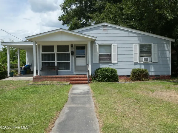 1107 E 13th Street, Lumberton, NC 28358