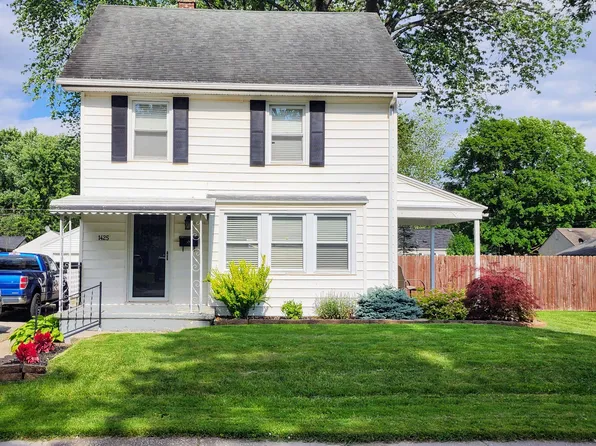 1425 New Hampshire Ave, Marysville, MI 48040