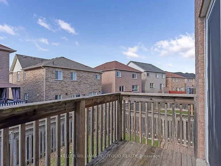 99 Dells Cres — Photo 39