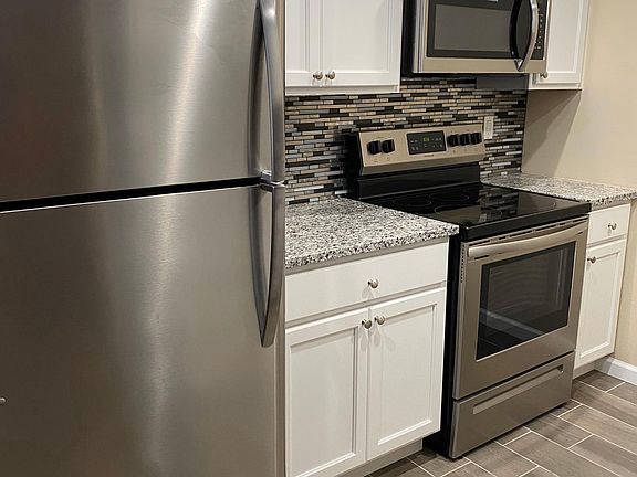 2nd image of 4208 Watson Rd APT 101