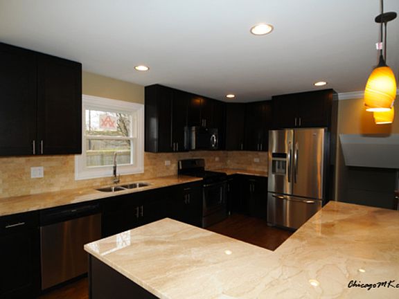 5th image of 2127 Tiffany Dr
