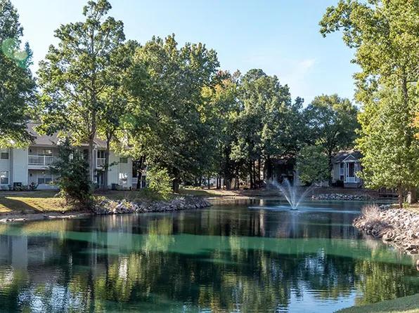 Springhouse Apartments