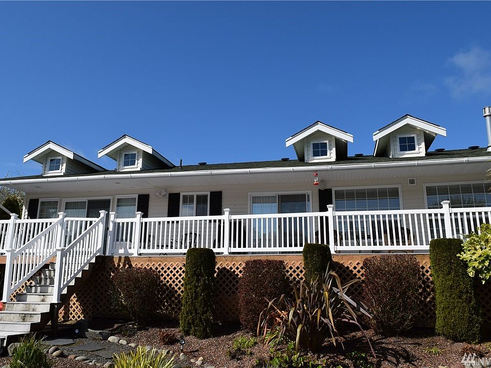 1st image of 480 Point Brown Ave SE