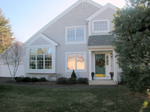 4 Priorwood Gdns, Cromwell, CT 06416