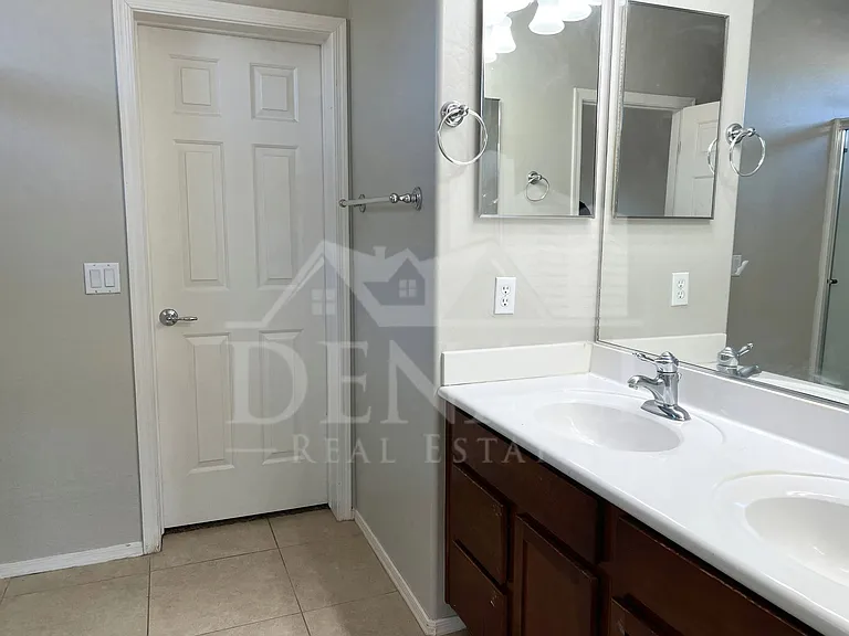 7347 W Millerton Way — Photo 7