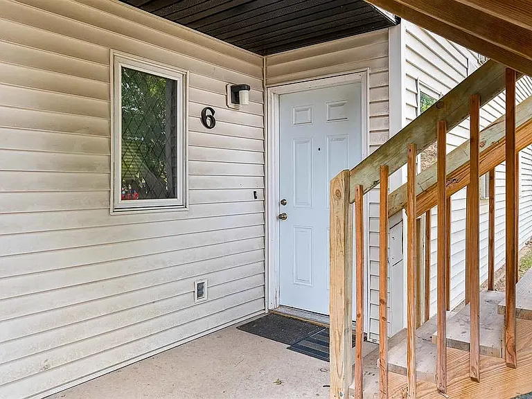 758 Westwinds Dr #6 — Photo 9