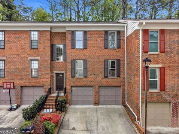 605 Brandywine Cir, Sandy Springs, GA 30350