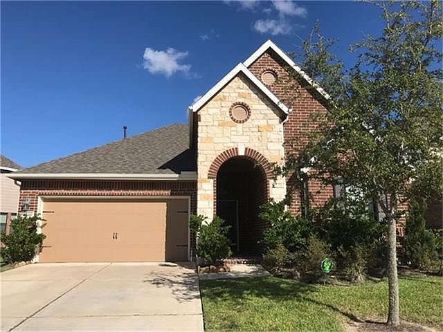 1st image of 5618 Drumlin Field Way