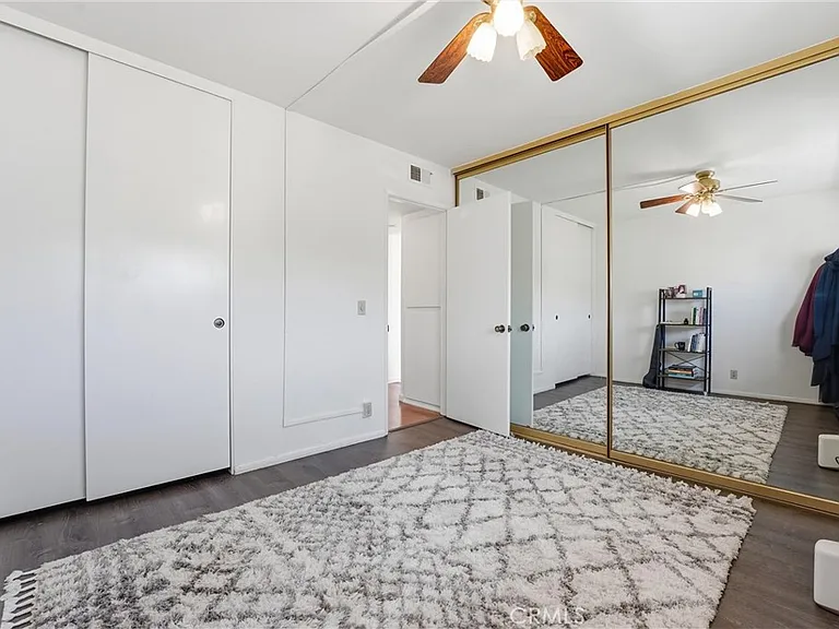 104 Oval Rd — Photo 12