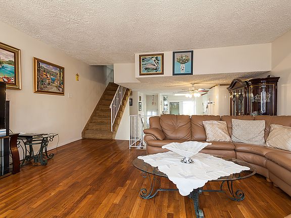 3rd image of 2363 E 70th St