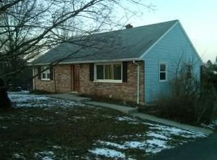 1007 Central Manor Rd, Lancaster, PA 17603