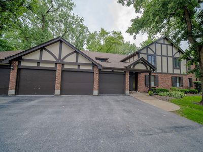8125 Willow Dr UNIT C, Palos Hills, IL, 60465