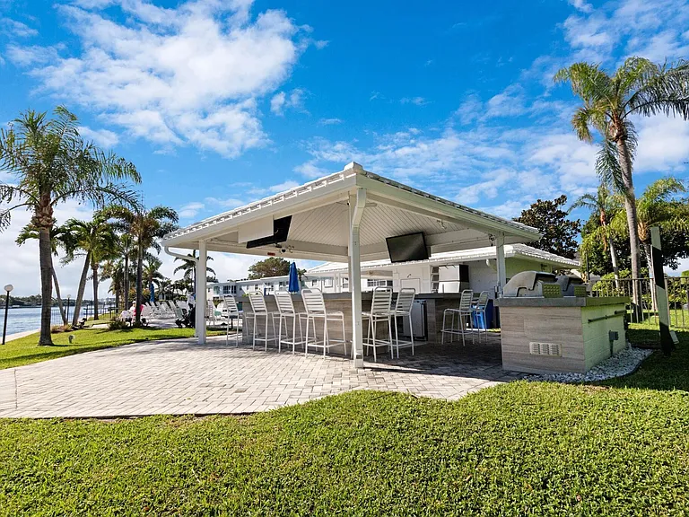 6213 Bay Club Dr #4 — Photo 11