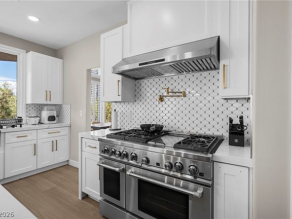 4th image of 8848 Rainbow Ridge Dr