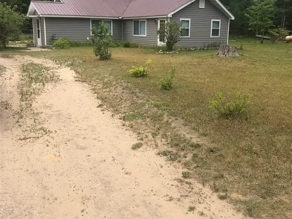 5100 Dorothy Dr, Prescott, MI 48756