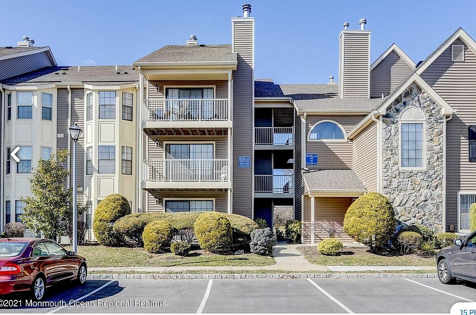 1st image of 442 Meade Ct