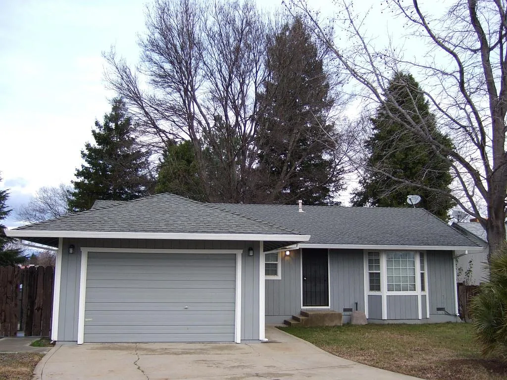 2800 Nicole Ct photo 1