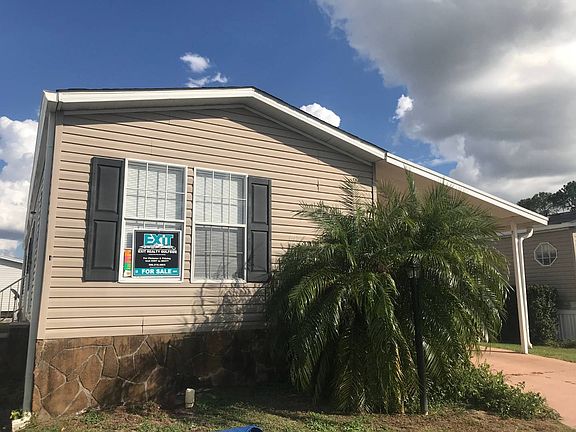 2nd image of 324 Seminole Trl
