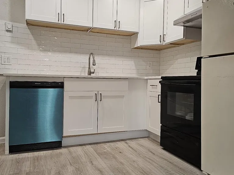 56 Clark St #3 — Photo 4