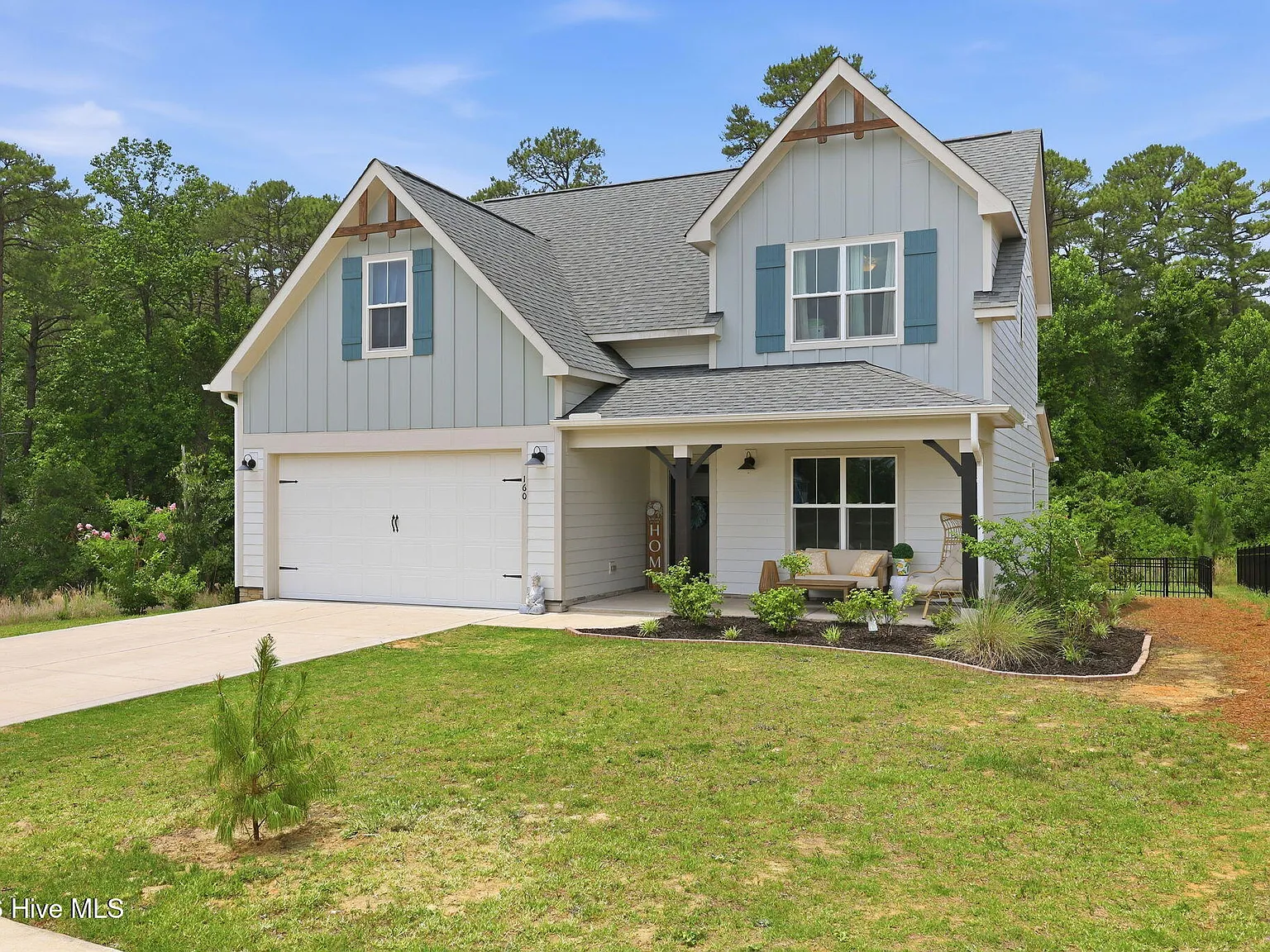 4 bed, 2.5 bath, 2573 sqft, $2,800 — Photo 4