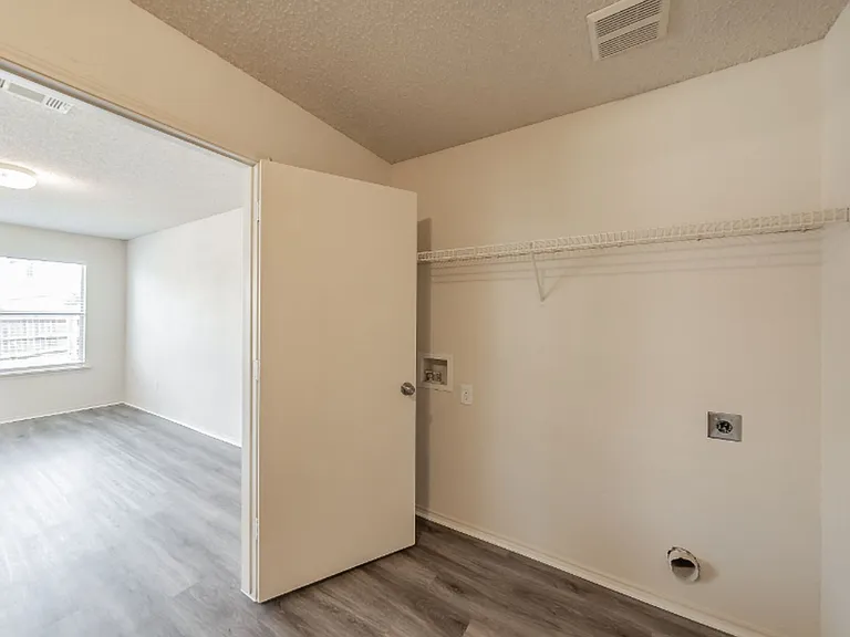 6224 Apalachee Trl — Photo 24